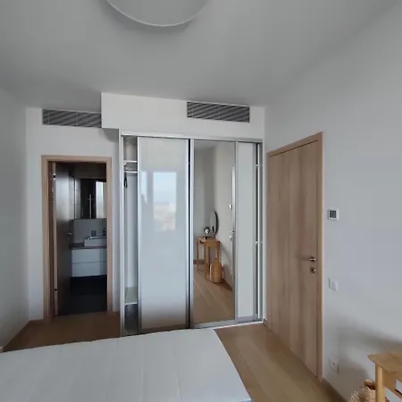 Sky Park 26th Floor Free Parking Free Wi-fi Apartment *